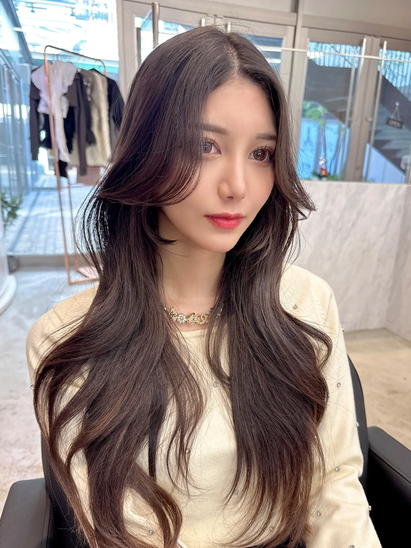 フェミニン韓国スタイル